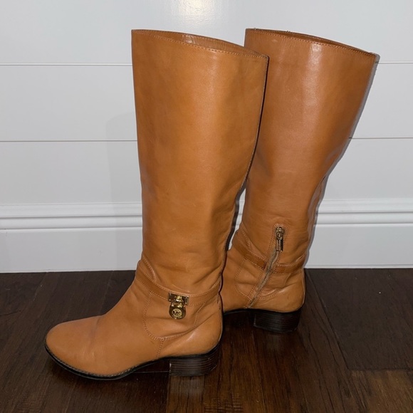 Michael Kors boots size 7 1/2 - Picture 3 of 7